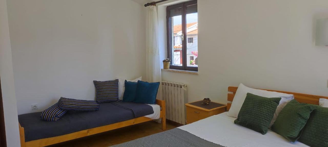 Villa Kadinela, 200M From Kamenjak, Huge Quiet Garden With Barbecue, 2 New Kitchens Premantura Bagian luar foto