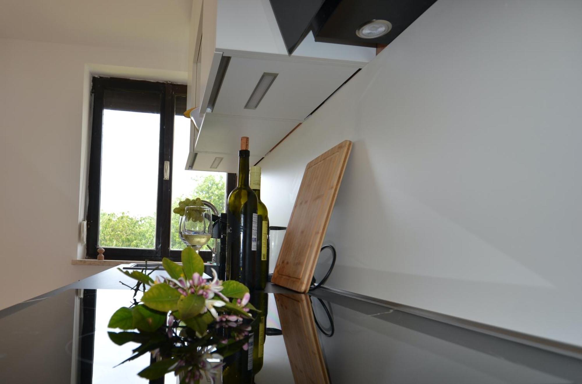 Villa Kadinela, 200M From Kamenjak, Huge Quiet Garden With Barbecue, 2 New Kitchens Premantura Bagian luar foto