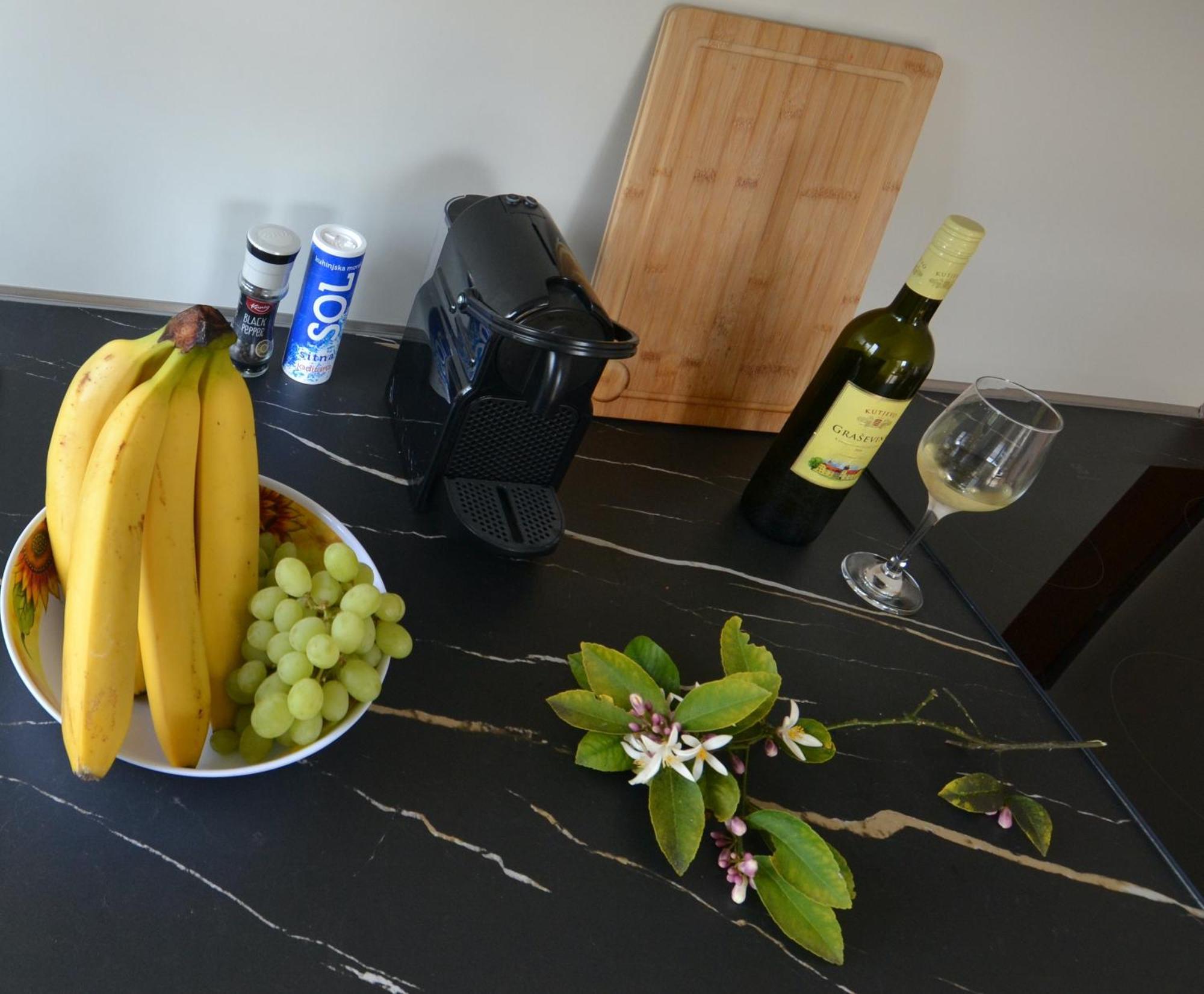 Villa Kadinela, 200M From Kamenjak, Huge Quiet Garden With Barbecue, 2 New Kitchens Premantura Bagian luar foto